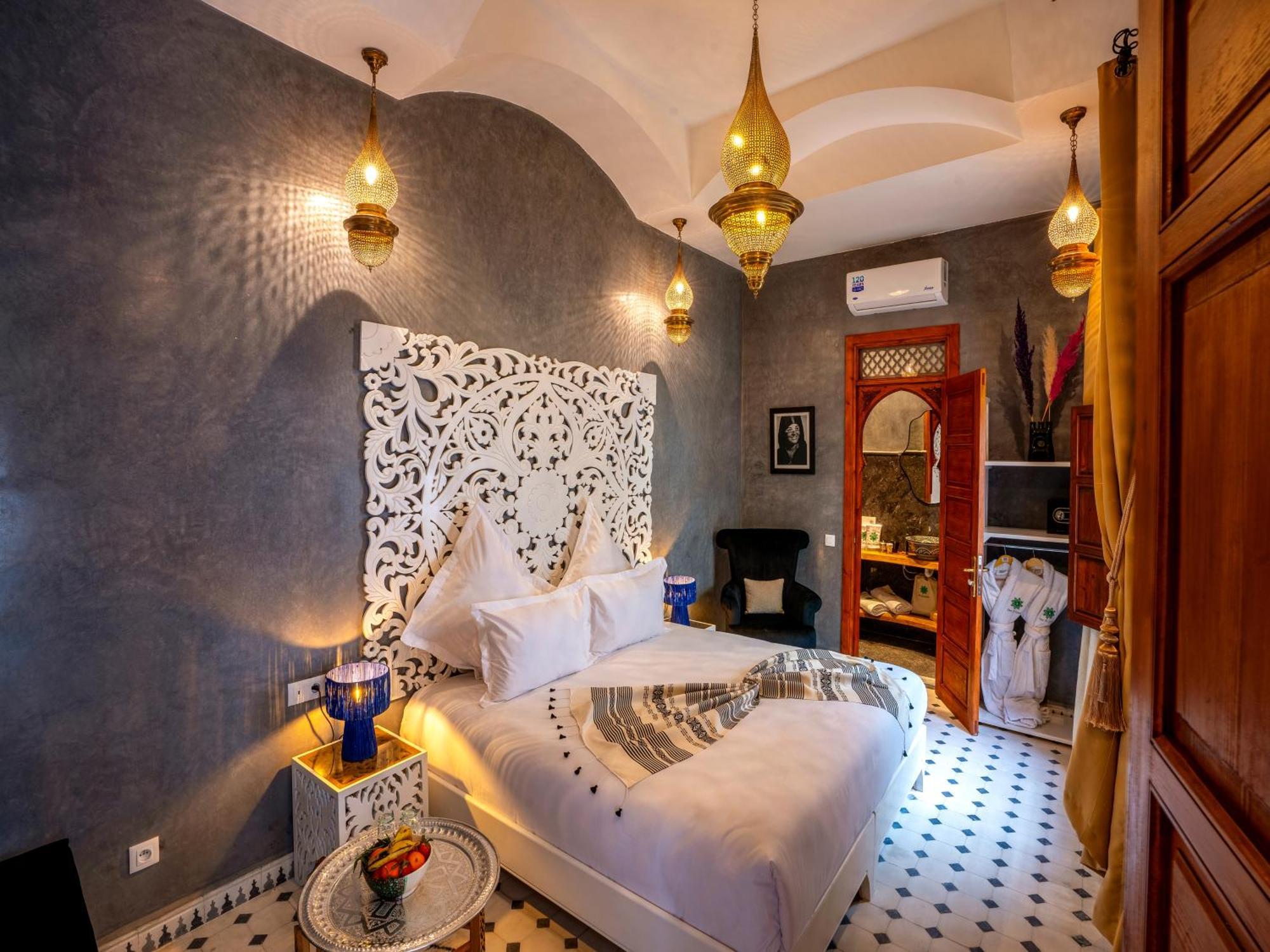 Dar Al-Famila Hamam & Spa Marrakesh Exterior photo