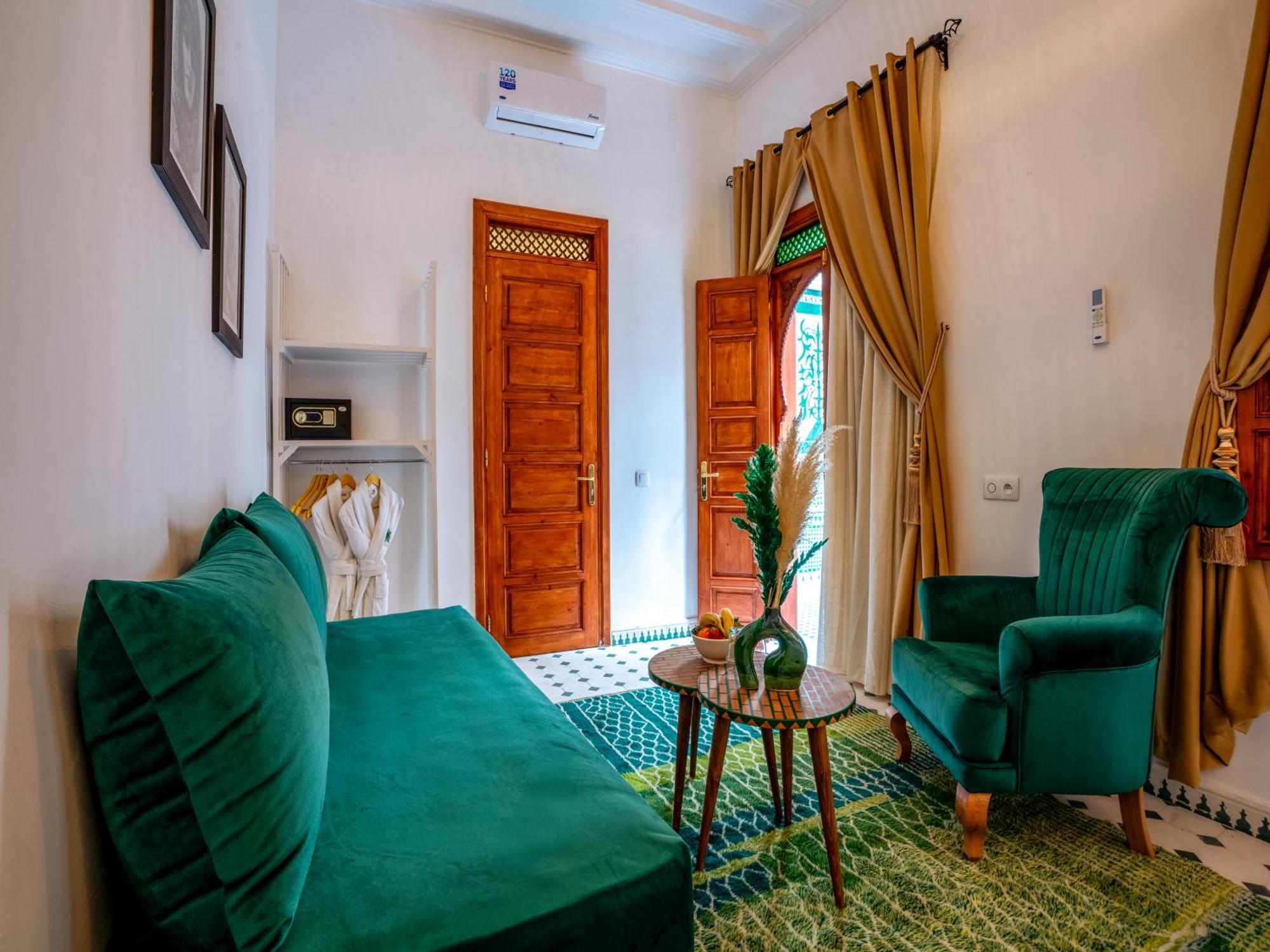 Dar Al-Famila Hamam & Spa Marrakesh Exterior photo
