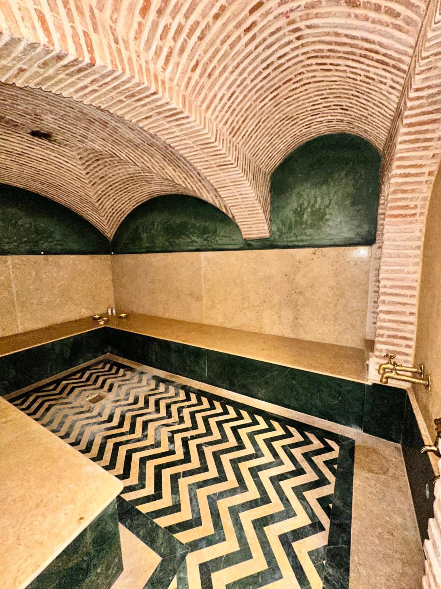 Dar Al-Famila Hamam & Spa Marrakesh Exterior photo
